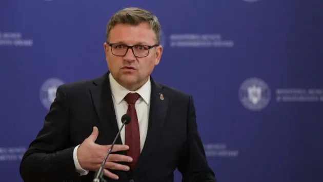 „Parlamentarii nu vor avea salariile mărite. Acesta este adevărul"