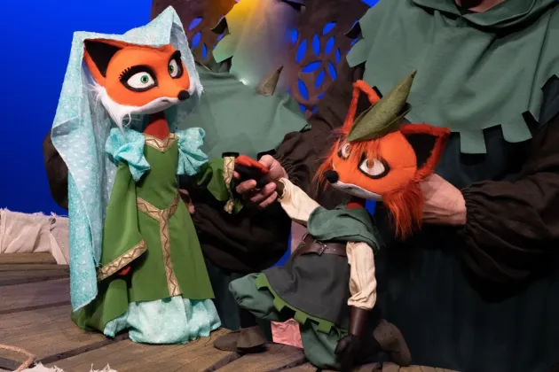 Teatrul Arlechino, invitat la trei festivaluluri internaţionale din ţară