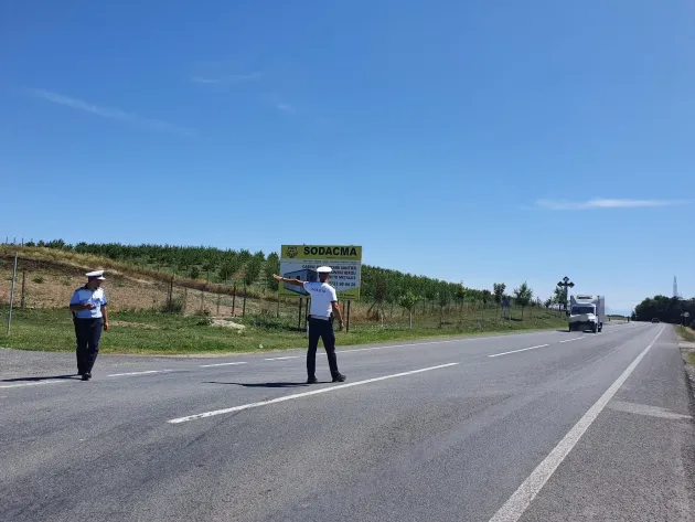 A furat o maşină, n-avea permis să o conducă