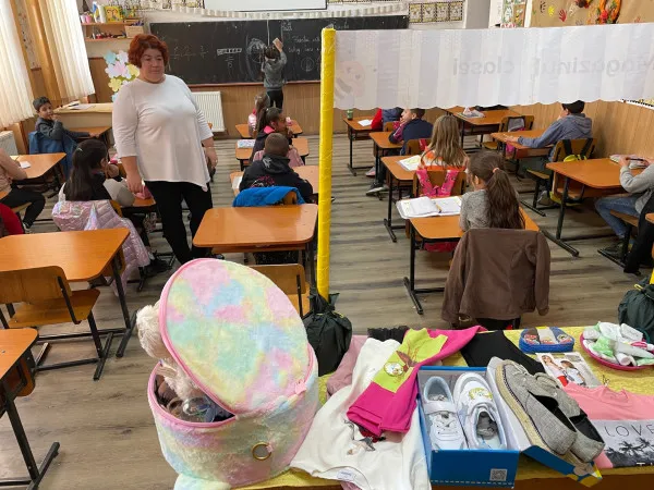 „Leac” pentru abandonul şolar, pentru care autorităţile se chinuie de ani să găseasccă soluţii