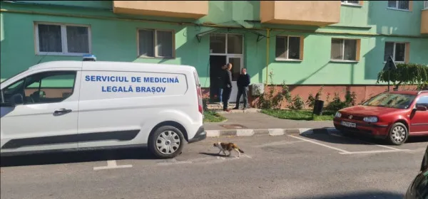 A fost „bătaie cu topoare în familie”: Femeia din Codlea a fost omorâtă cu 50 de tăieturi