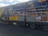 Transportul Braşov, oprit la graniţă: Second-hand – în acte, gunoi – în realitate