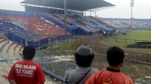 Stadionul din Malang, demolat după tragedia ce a zguduit ţara