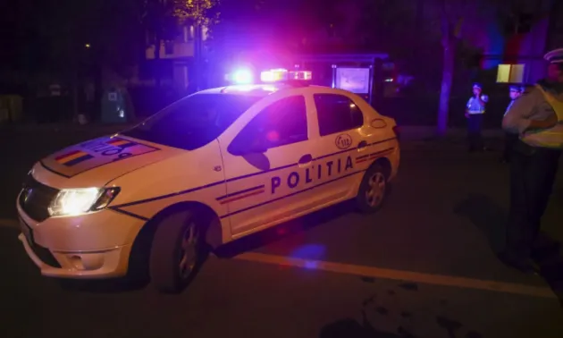 A dat, şi iar a dat