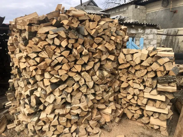 Peste 1.000 de cereri de lemn de foc, în municipiul Braşov 