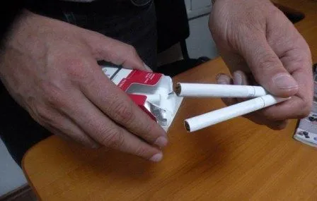 Razie în magazinele în care se vând ţigări la bucată