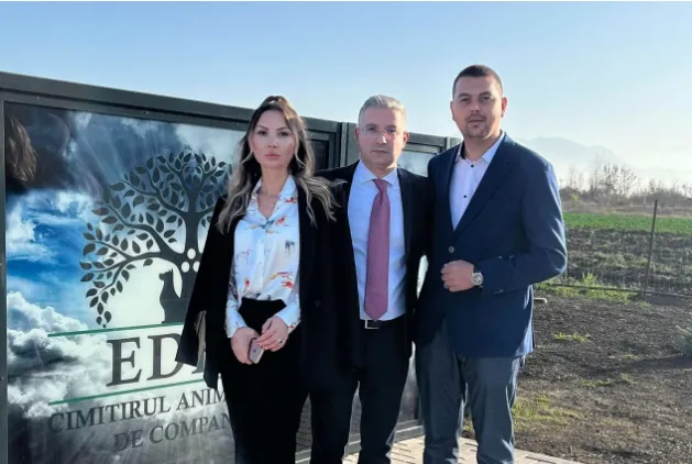 Braşovul are primul cimitir pentru câini, pisici, papagali, broaşte. 150 lei locul de veci, cu capelă, înhumare, sicrie şi „morminte” VIP