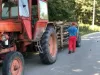 Oprit în Şoarş, cu tractorul plin de carpen furat