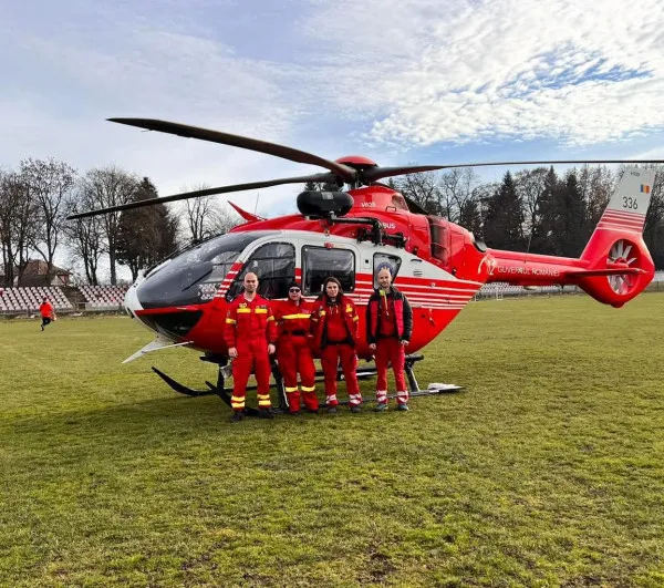 Prima viaţă salvată de noul elicopter SMURD: 55 de ani, sindrom coronarian acut
