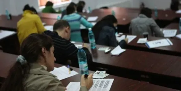 Peste 600 de locuri şi posturi neocupate după examenul de Rezidenţiat 2022