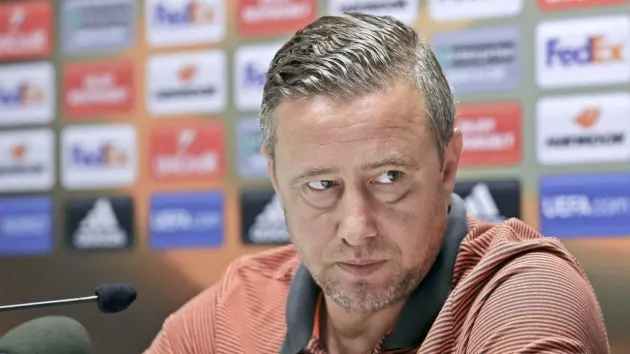 Reghecampf ar reveni la Craiova