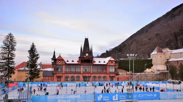 Criza de componente electronice întârzie deschiderea patinoarului de la Baza Olimpia din Braşov