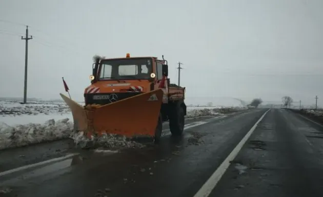 Deszăpezirea străzilor din Bran, estimată la 709.999 lei în doi ani