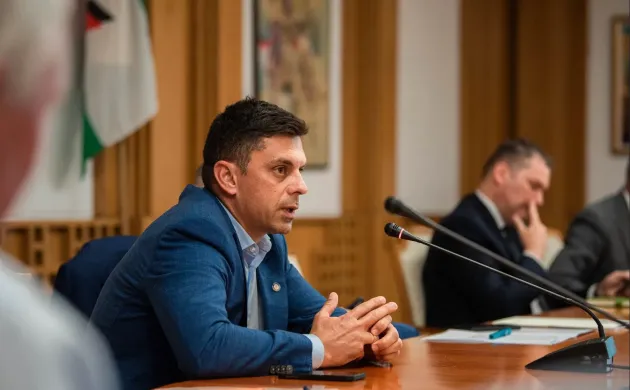Ministrul Novak a anunţat un buget de peste 580 de milioane pentru sportul românesc, în 2023