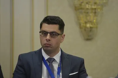 Se prăbuşeşte piaţa imobiliară în 2023?  
