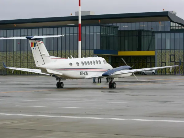 Conferinţă la Aeroport: Agenţia de Turism Paralela 45 îşi va anunţa primele zboruri de la Braşov