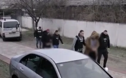 Jaf în casa nelocuită