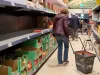 Profi şi Auchan, aceleaşi preţuri?