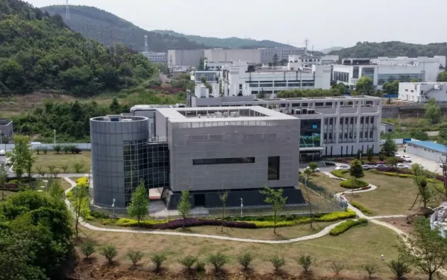 Pandemia Covid, declanşată de „un accident într-un laborator din China”