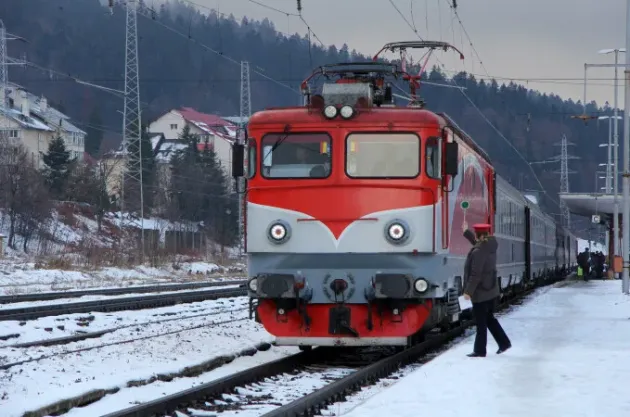 De la locomotive defecte, la şine rupte