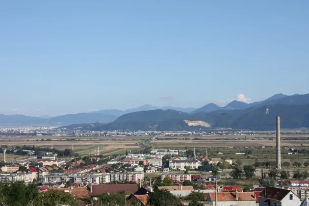 Codlea, „polul prafului” în judeţul Braşov?