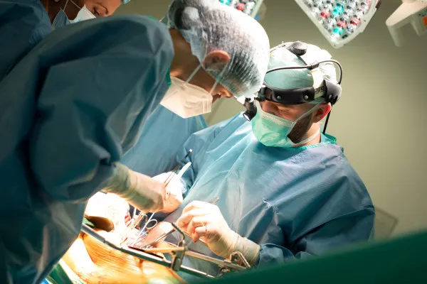 Pacient cu sindrom Dunbar, operat cu succes la Braşov