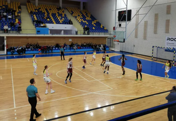 Olimpia CSU, condusă de Rapid după primul meci al sferturilor