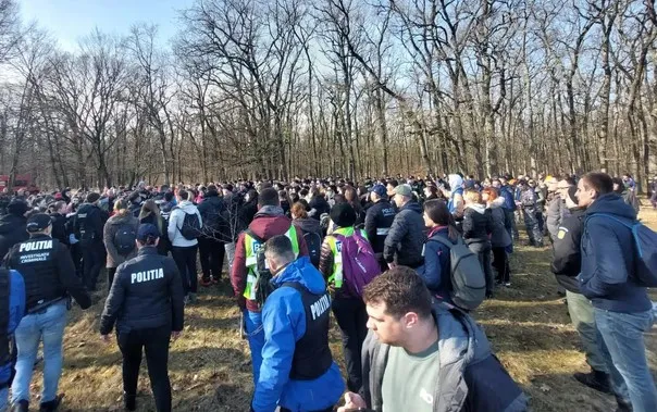 Studenta din Braşov, ca „intrată în pământ”: a trecut o lună fără niciun semn