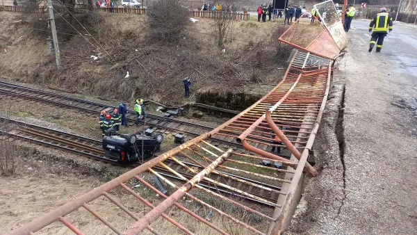 A „aterizat” în faţa trenului. Un salt în gol, inexplicabil