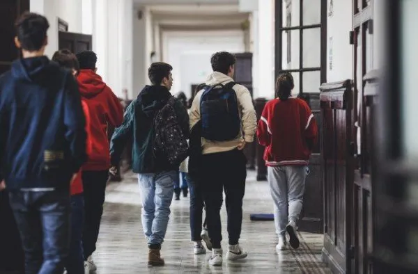A treia încercare pentru şcoala „de avarie”, cu chirie