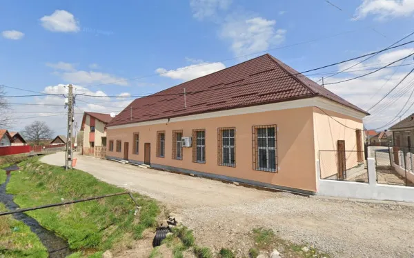 Poşta din Tărlungeni se mută azi într-un sediu nou