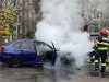 A luat foc în trafic, „pompieri” i-au fost şoferii martori