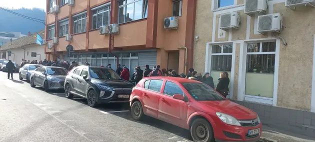 Studenţii, aşteptaţi cu idei: Cum scăpăm ţara de cozi