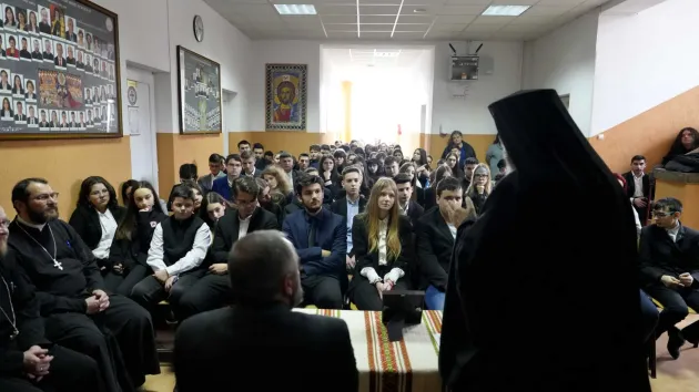 Cu Mitropolitul, la Şcoala Altfel