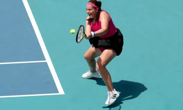 Jelena Ostapenko, „în război” cu publicul de la Miami