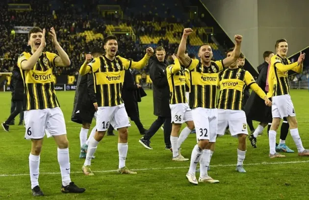 Abramovici a fost o perioadă şi patronul lui Vitesse