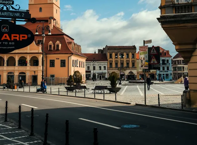 Primul flashmob din Braşov, mâine, de Ziua Poeziei
