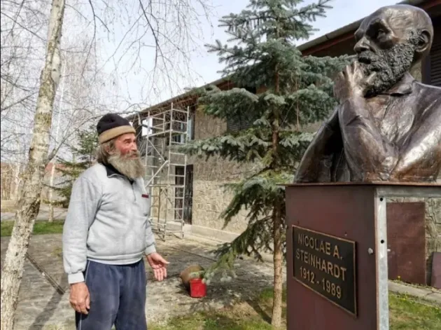 „Mii de draci mă furnică văzând cum este confundat creştinismul cu prostia…”