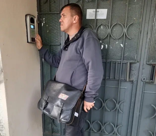 Poşta schimbă „uniforma”