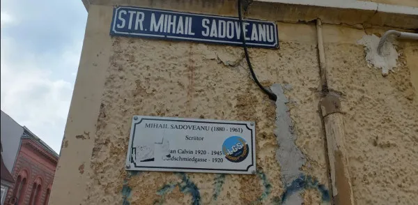 Istorie vandalizată în Centrul Istoric al Braşovului