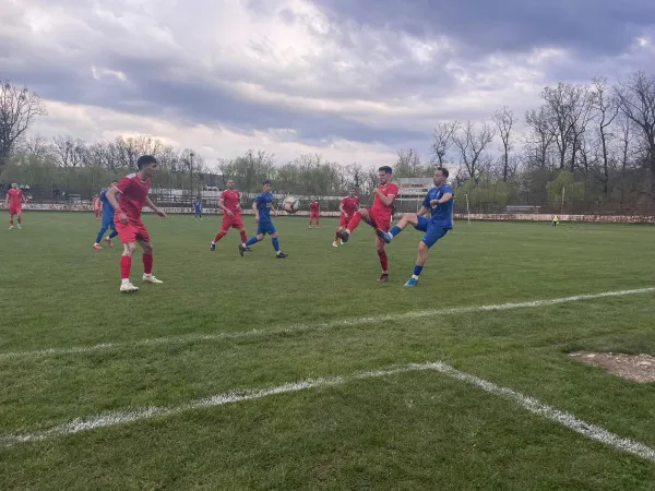 Înfrângeri în playoff, Zărnești a câștigat duelul din playout cu Kids Tâmpa