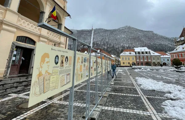 Ciprian Porumbescu, în Piaţa Sfatului