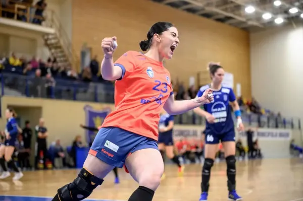 Îşi joacă promovarea în Liga Florilor pe teren propriu