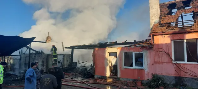 Foc pe Aleea Muşeţelului