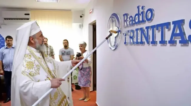 25 de ani cu Radio Trinitas: Un radio al rugăciunii, al speranţei şi al dialogului