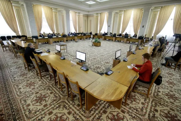 Proiectul de lege a învăţământului preuniversitar, aprobat integral, cu modificări, de comisia de învăţământ a Camerei Deputaţilor