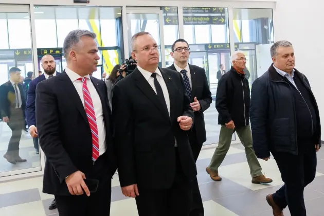 Premierul României, invitat la deschiderea Aeroportului Internaţional Braşov. Nicolae Ciucă: Este cel mai important obiectiv de investiţii din ultimii 33 de ani