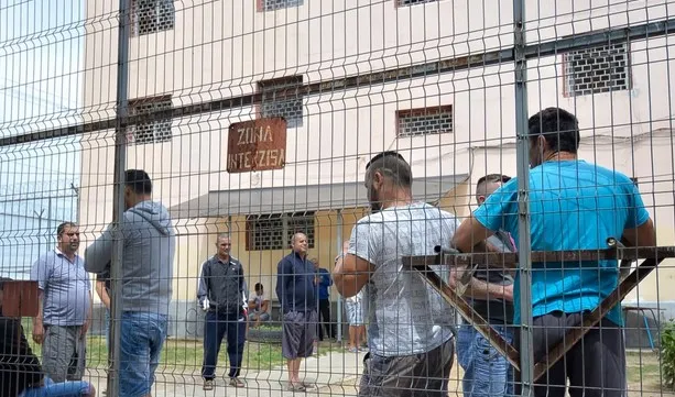 Grevă, metoda „exces de zel”