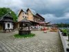 Cabana Trei Brazi, închisă de Protecţia Consumatorului. N-au fost singurii, alte 8 locaţii din Braşov, Râşnov şi Zărneşti au ordin temporar de închidere, după controalele din minivacanţa de 1 Mai