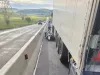 Motociclist „aruncat” în parapet